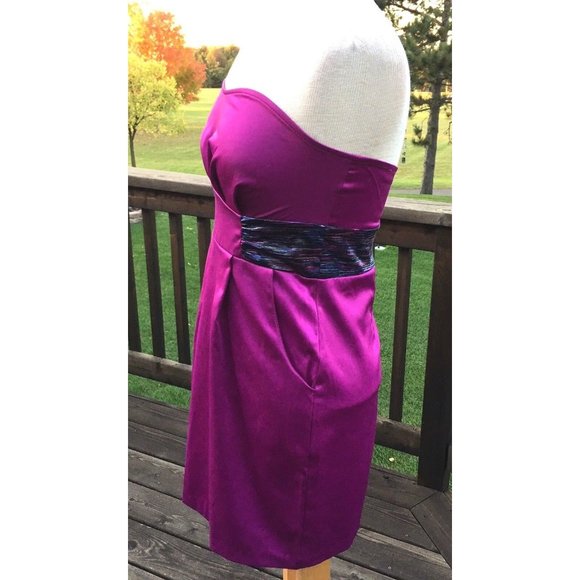 Akira Chicago Strapless Mini Dress Size M Fuchsia Purple Sexy Club Stretchy - Picture 6 of 12